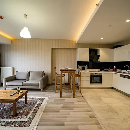 Apartment Allure Towers 77